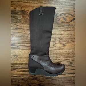 Puma Balmoral Herringbone Tweed Dark Brown Leather Platform Boots.  Size 9